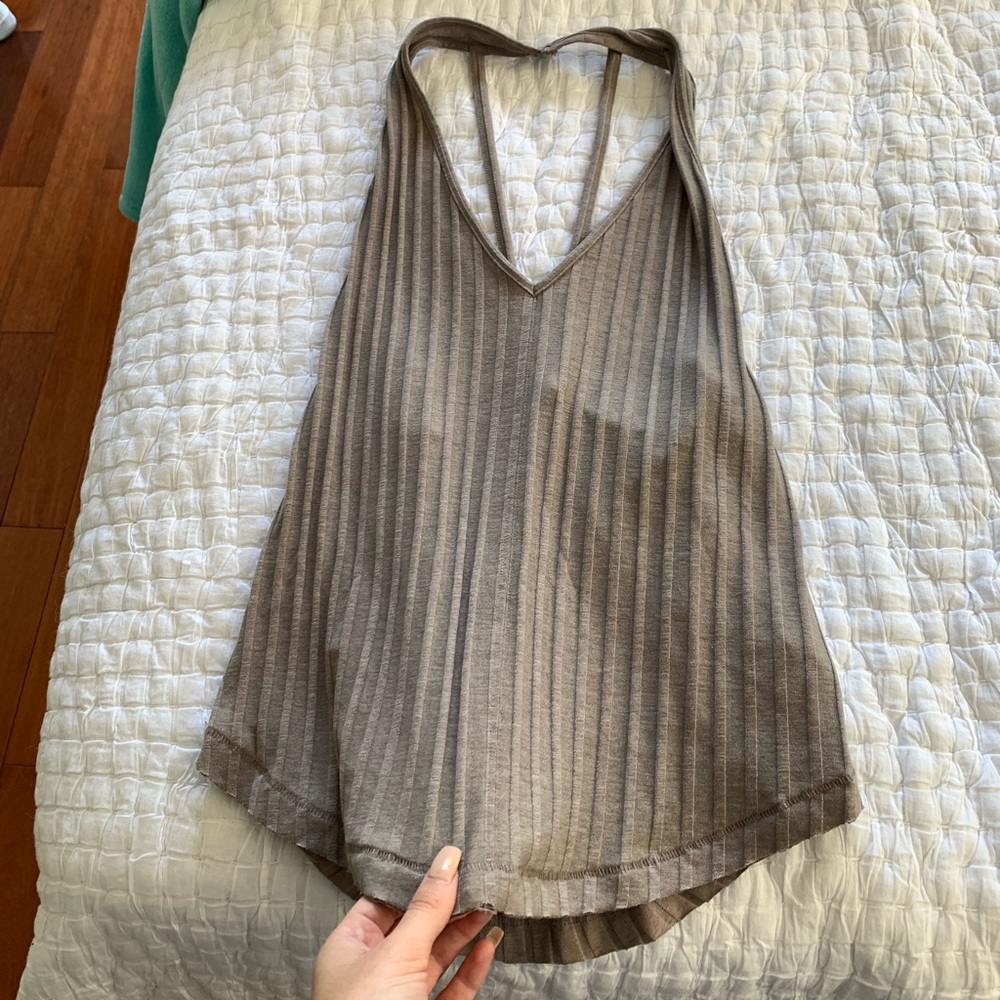 Grey tank